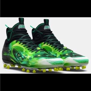 Under Armour Mens football cleats size 10